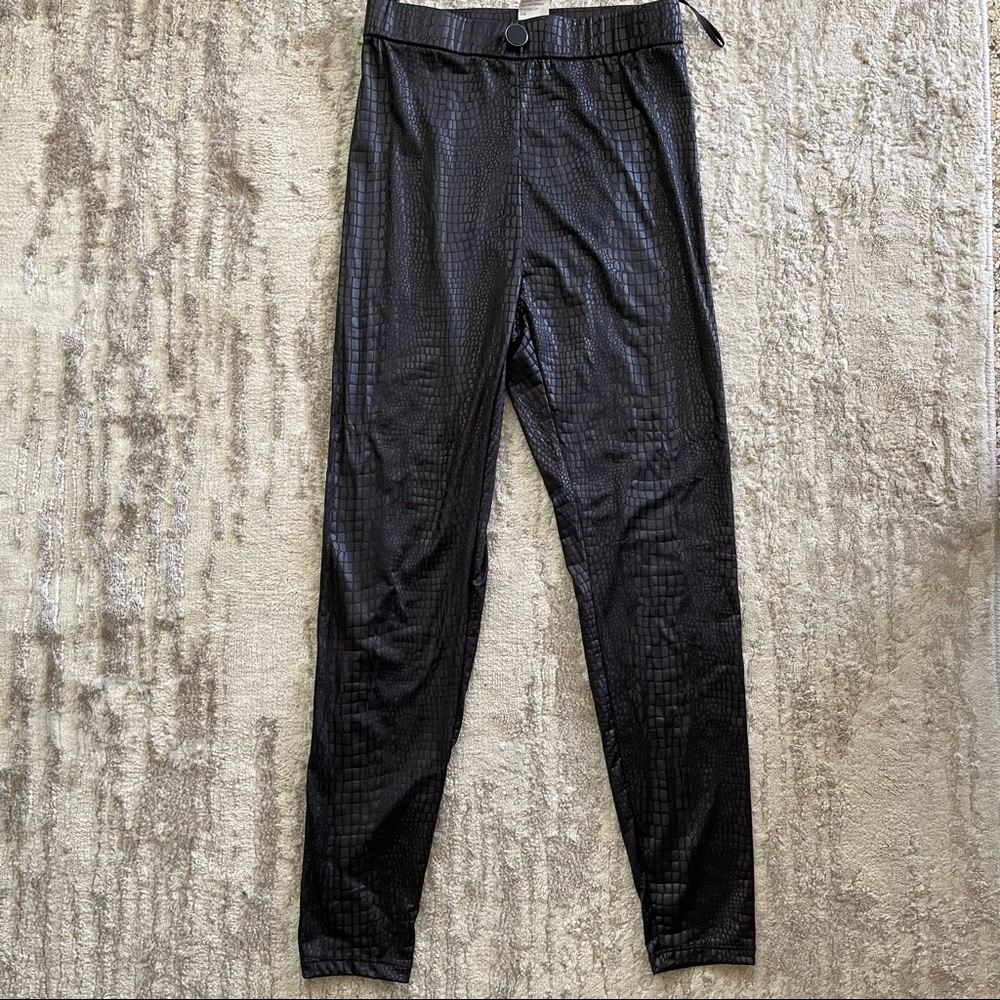 Leather black leggings small